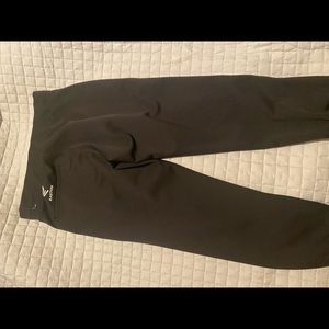 Easton black softball pants size small.